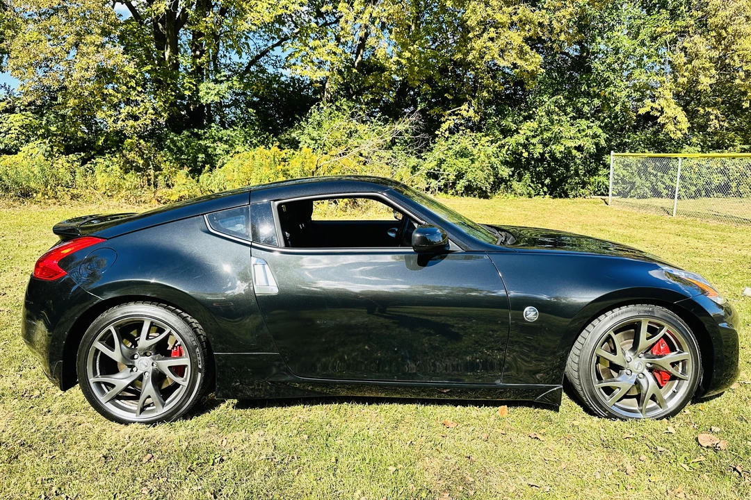 2013 Nissan 370Z 6th Gen - Image 3 of 31