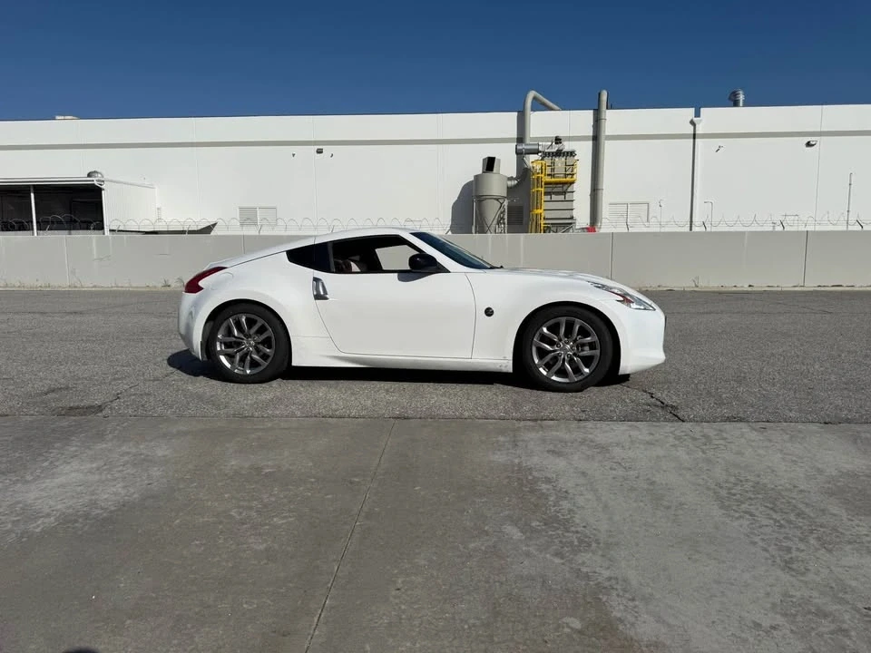 2013 Nissan 370Z 6th Gen - Image 5 of 6