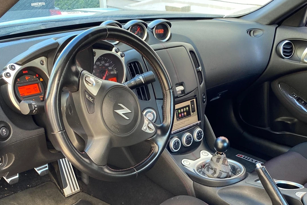 2013 Nissan 370Z 6th Gen - Image 26 of 31