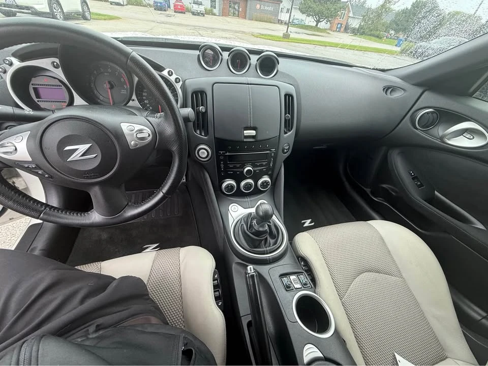 2013 Nissan 370Z 6th Gen - Image 11 of 13