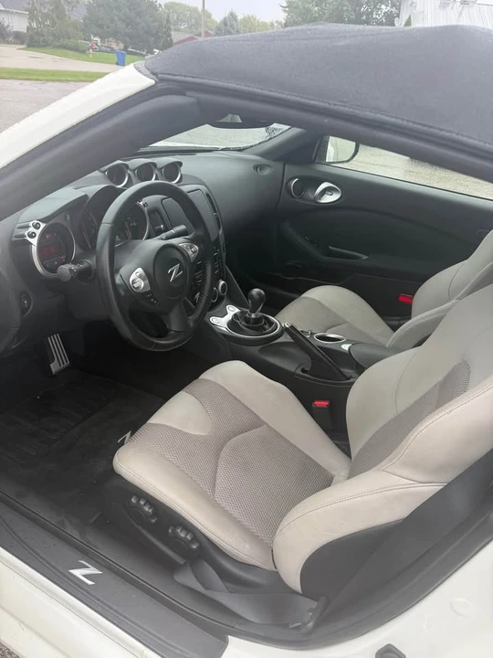 2013 Nissan 370Z 6th Gen - Image 10 of 13