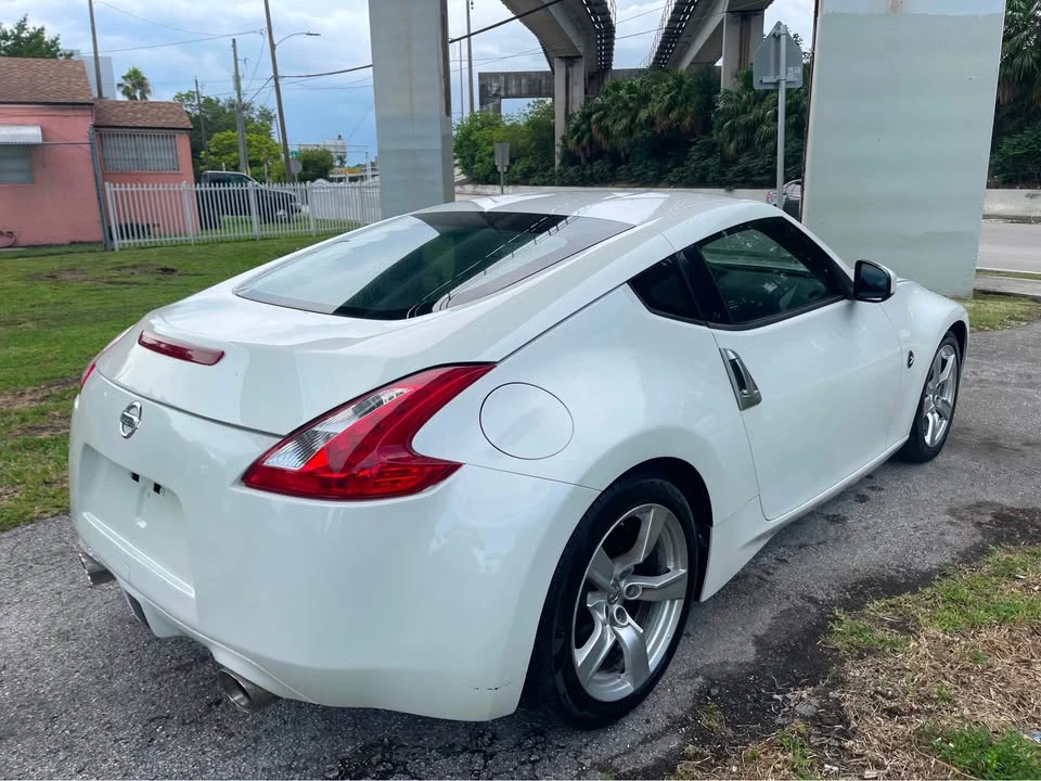 2013 Nissan 370Z 6th Gen - Image 7 of 9
