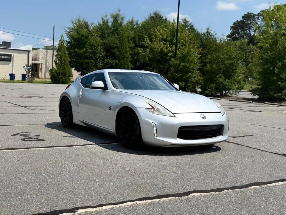 2013 Nissan 370Z 6th Gen - Image 3 of 19