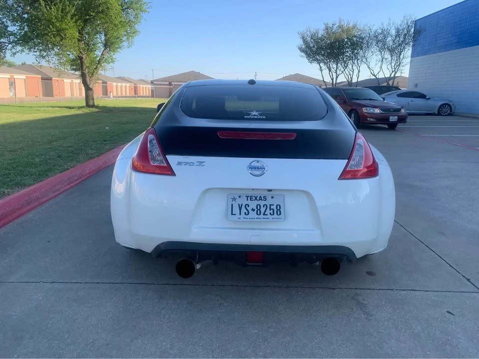 2013 Nissan Z - Image 4 of 9