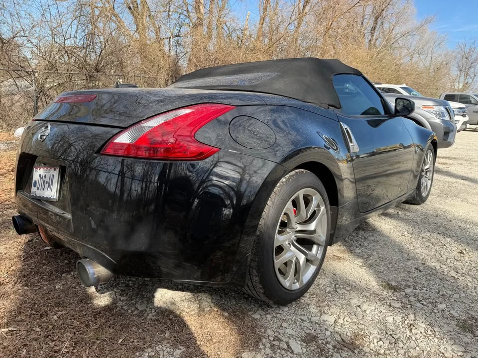 2013 Nissan 370Z 6th Gen - Image 4 of 9