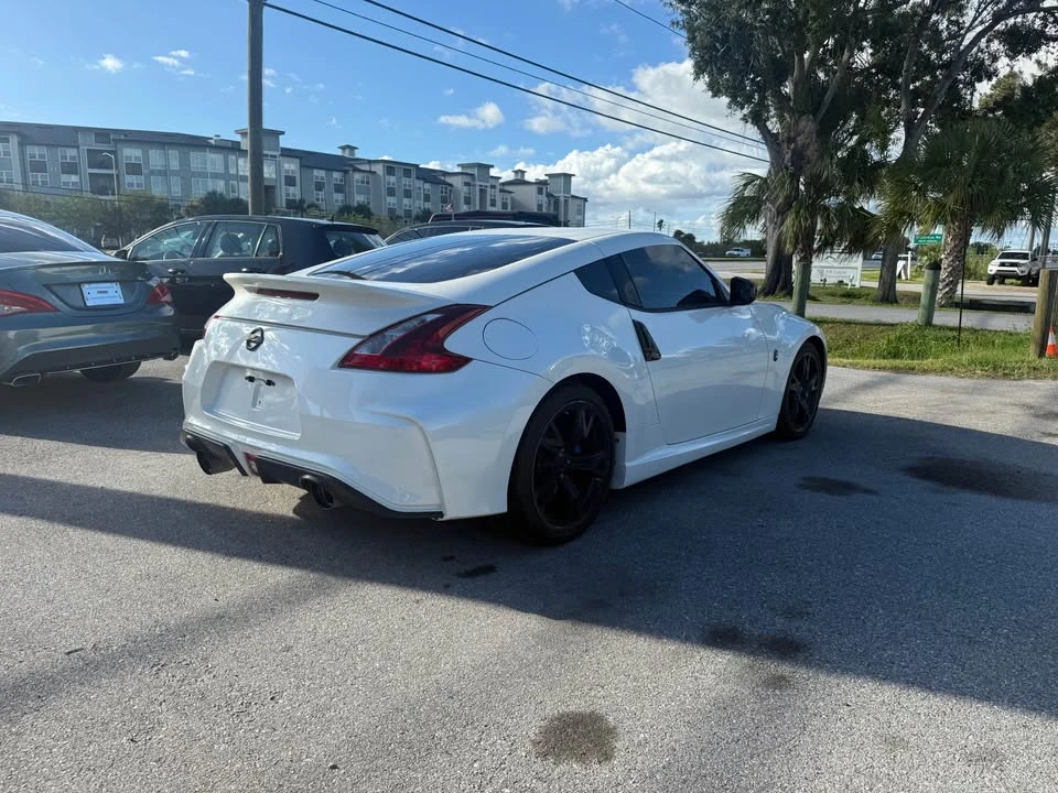 2013 Nissan 370Z 6th Gen - Image 5 of 11