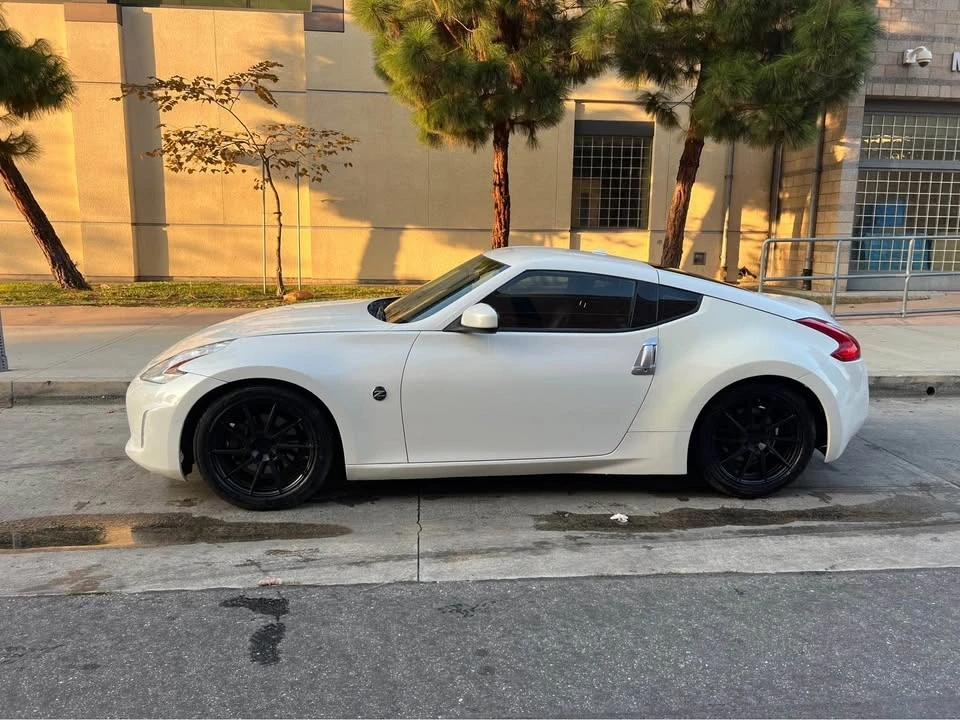 2013 Nissan 370Z 6th Gen - Image 4 of 15