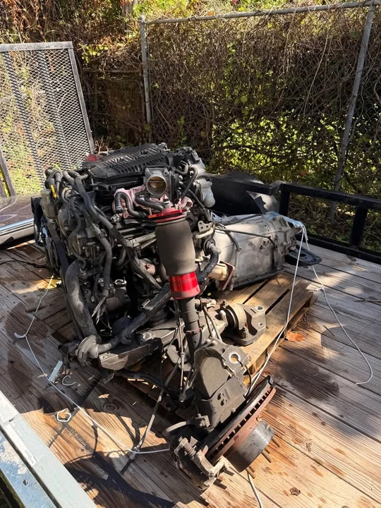 2013 Parts & Memorabilia Engines - Image 3 of 3