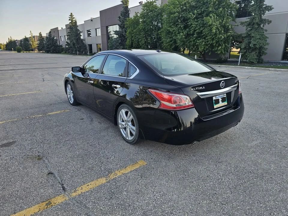 2013 Nissan Altima 5th Gen - Image 5 of 19