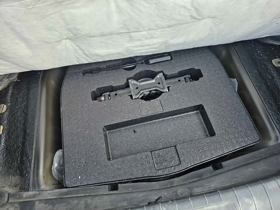 2013 Nissan Altima 5th Gen - Image 17 of 19
