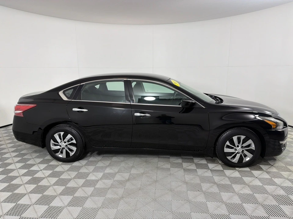2013 Nissan Altima 5th Gen - Image 4 of 21