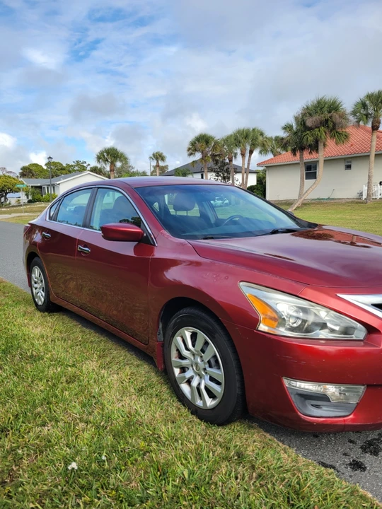 2013 Nissan Altima 5th Gen - Image 3 of 20