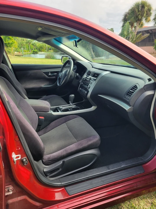 2013 Nissan Altima 5th Gen - Image 13 of 20