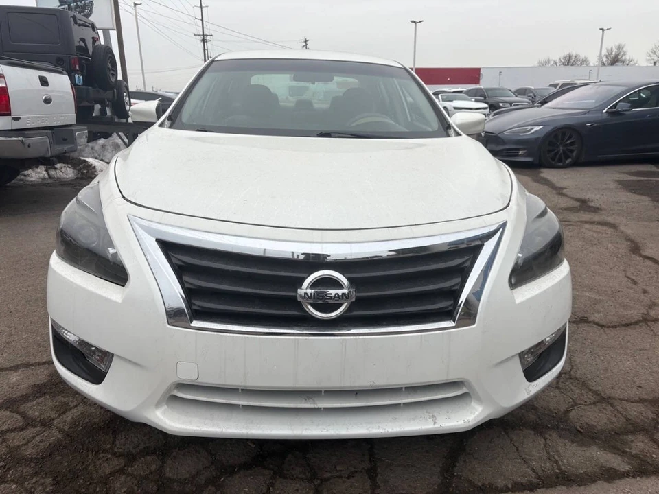 2013 Nissan Altima 5th Gen - Image 2 of 11