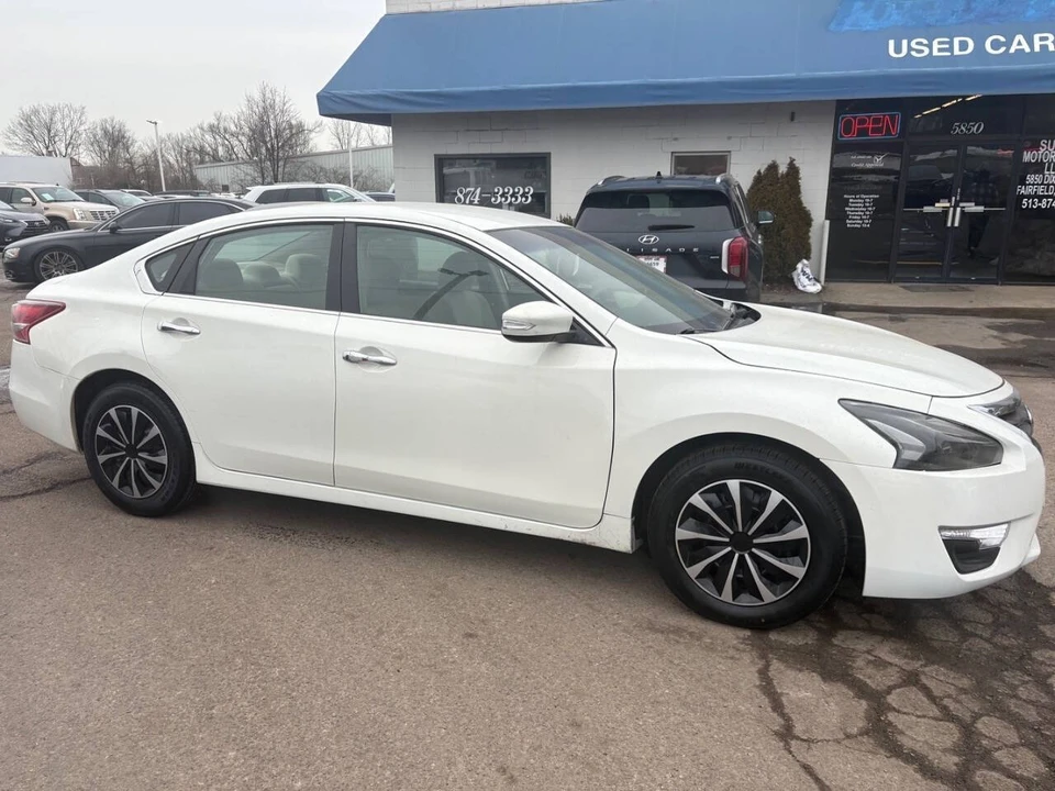 2013 Nissan Altima 5th Gen - Image 4 of 11