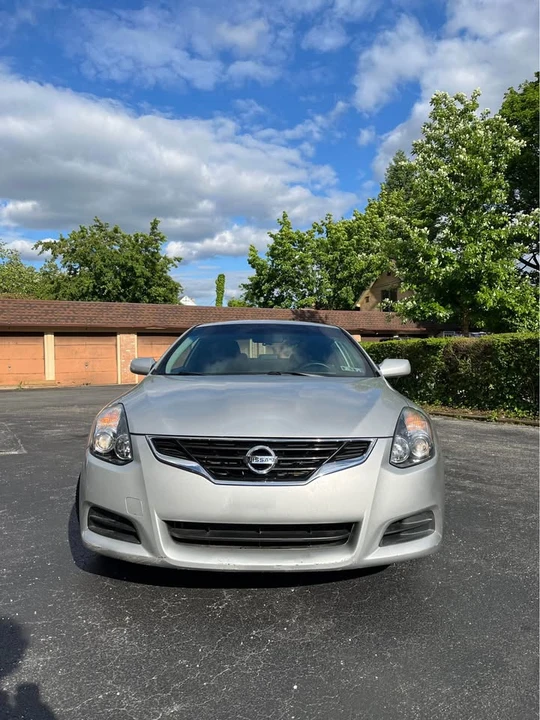 2013 Nissan Altima 4th Gen - Image 2 of 10