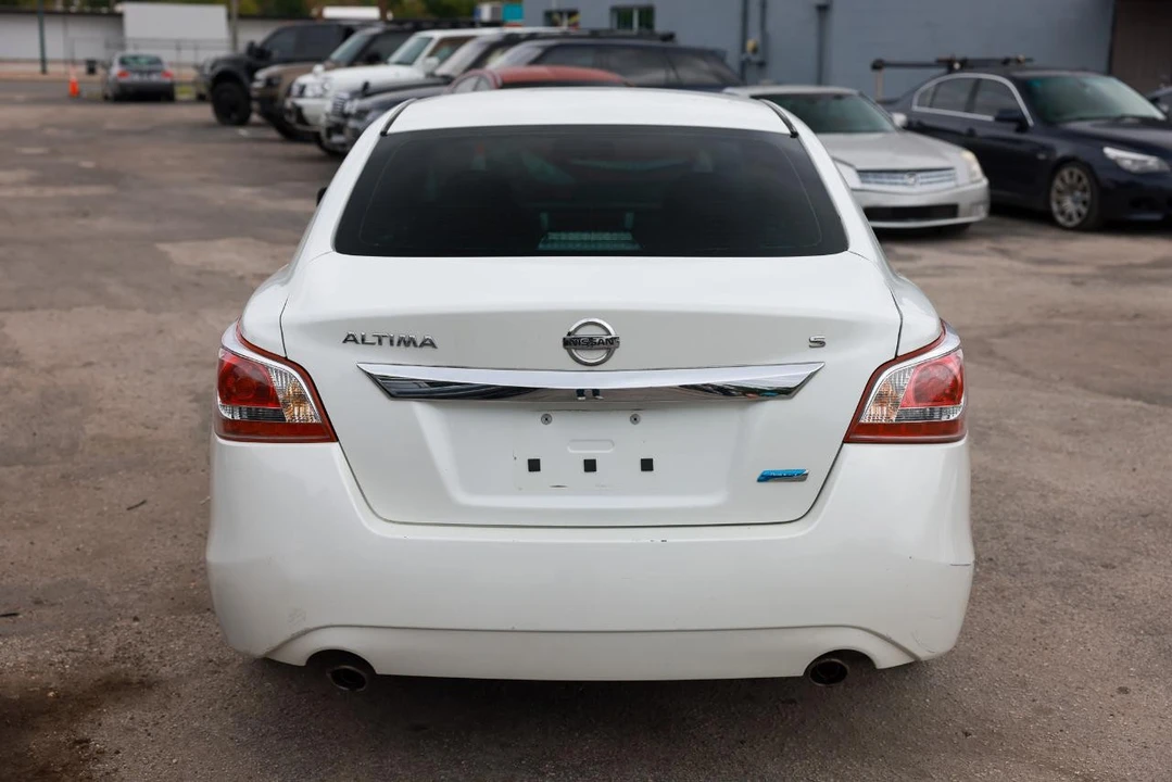 2013 Nissan Altima 5th Gen - Image 9 of 31