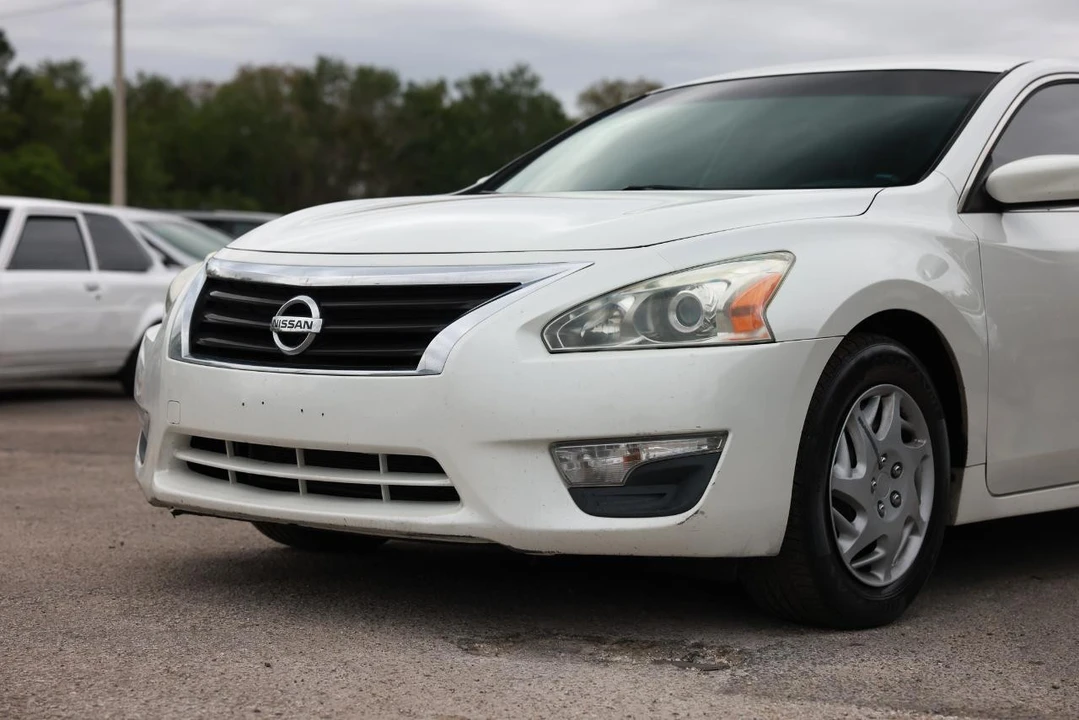 2013 Nissan Altima 5th Gen - Image 25 of 31