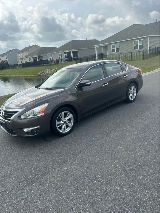 2013 Nissan Altima 5th Gen - Image 2 of 5