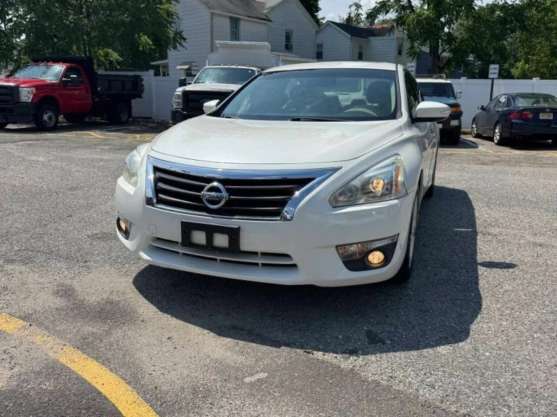 2013 Nissan Altima 5th Gen - Image 2 of 12