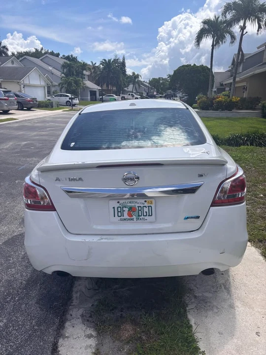 2013 Nissan Altima 5th Gen - Image 2 of 7