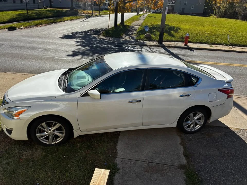 2013 Nissan Altima 5th Gen - Image 3 of 4