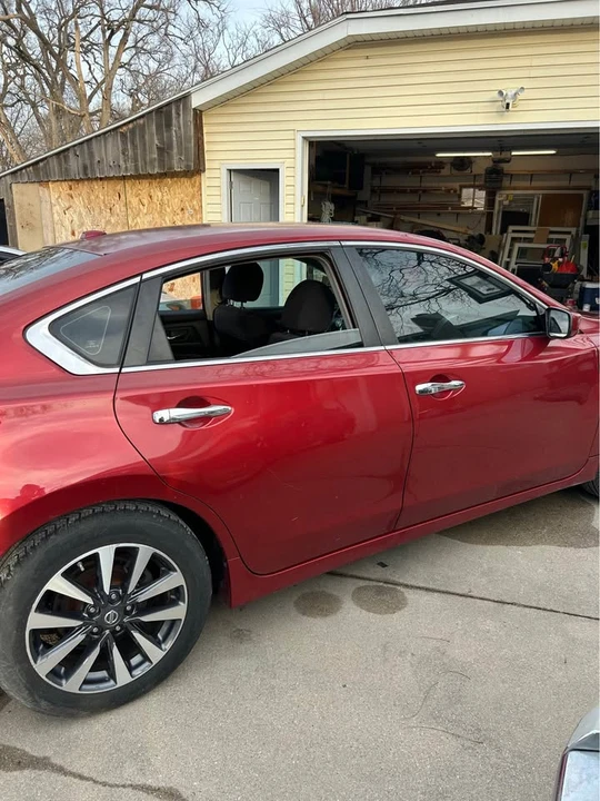 2013 Nissan Altima 5th Gen - Image 5 of 18