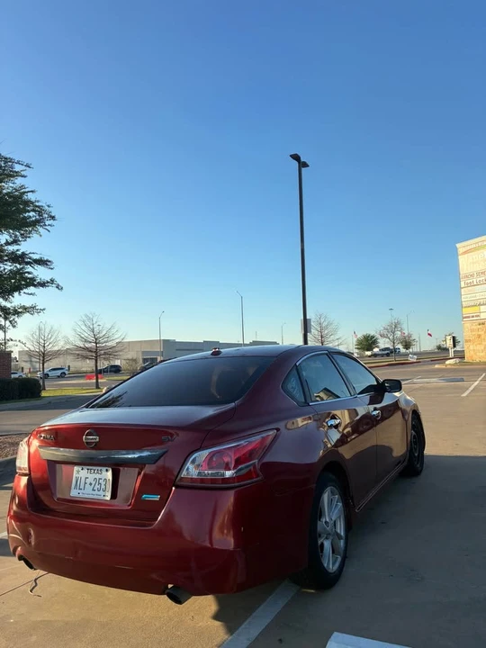 2013 Nissan Altima 5th Gen - Image 4 of 9