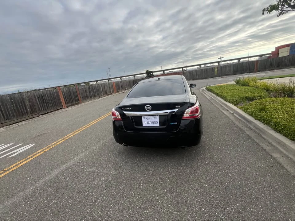 2013 Nissan Altima 5th Gen - Image 10 of 20