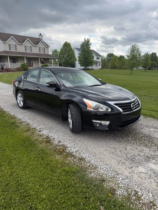 2013 Nissan Altima 5th Gen - Image 2 of 6