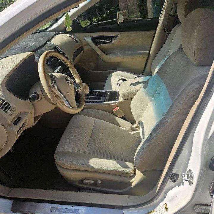 2013 Nissan Altima - Image 5 of 6