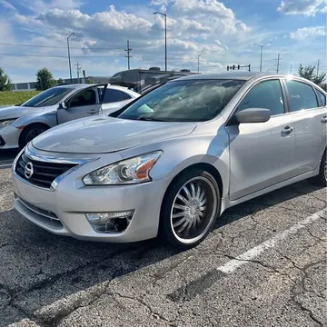 2013 Nissan Altima 2.5 SV Sedan 4D
