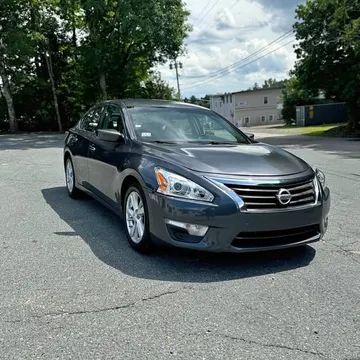 2013 Nissan Altima 2.5 SV Sedan 4D