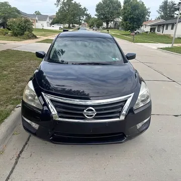 2013 Nissan Altima 2.5 SV Sedan
