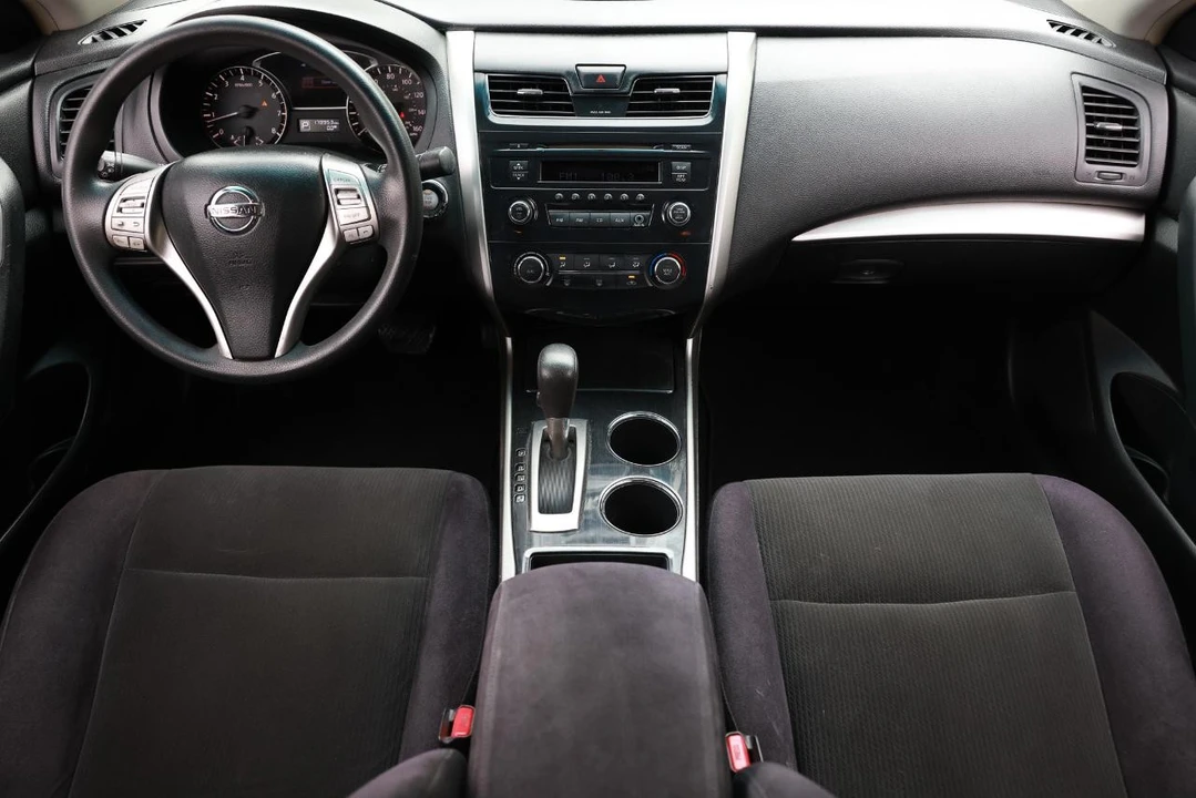 2013 Nissan Altima 4th Gen - Image 2 of 21