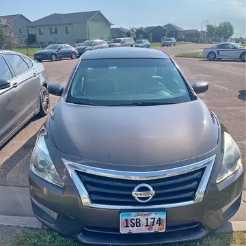2013 Nissan Altima 3.5 S Sedan 4D