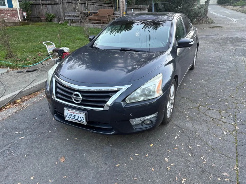 2013 Nissan Altima 4th Gen - Image 4 of 4