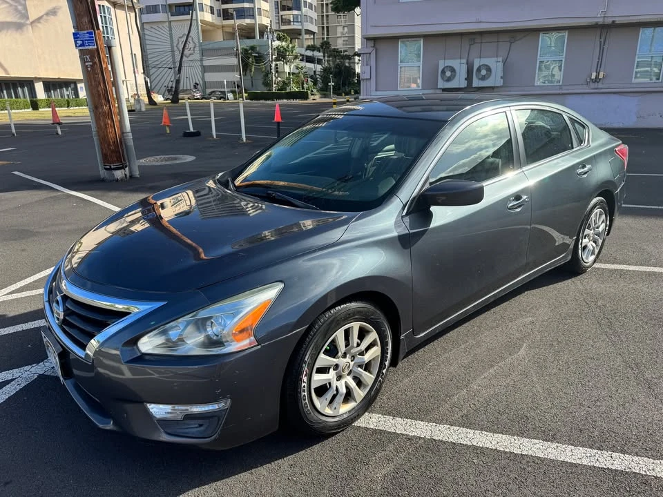 2013 Nissan Altima 5th Gen - Image 2 of 14