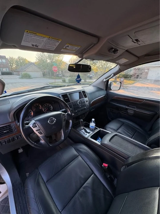 2013 Nissan Armada - Image 10 of 20