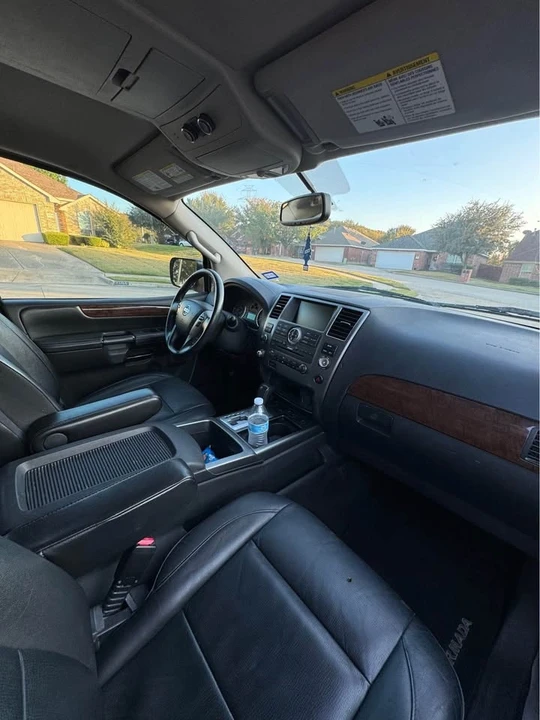 2013 Nissan Armada - Image 12 of 20