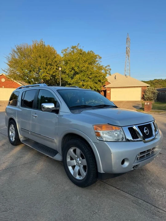 2013 Nissan Armada - Image 2 of 20