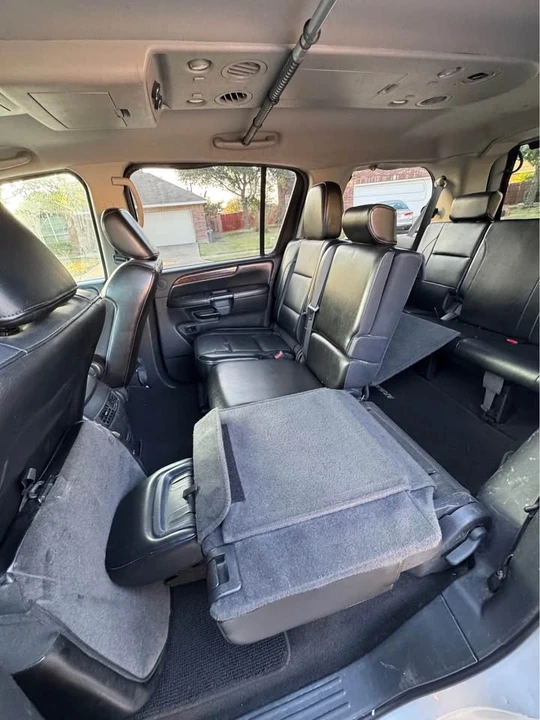 2013 Nissan Armada - Image 14 of 20