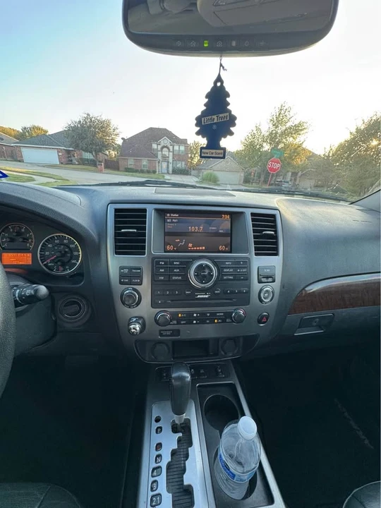 2013 Nissan Armada - Image 18 of 20