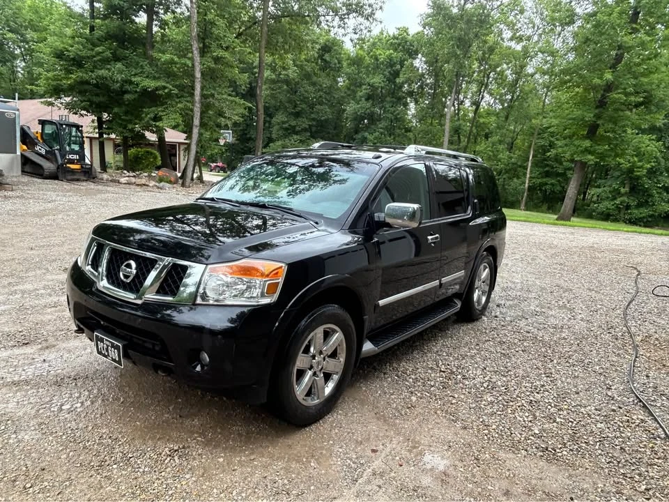 2013 Nissan Armada - Image 2 of 13