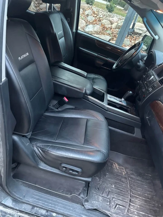 2013 Nissan Armada - Image 8 of 13