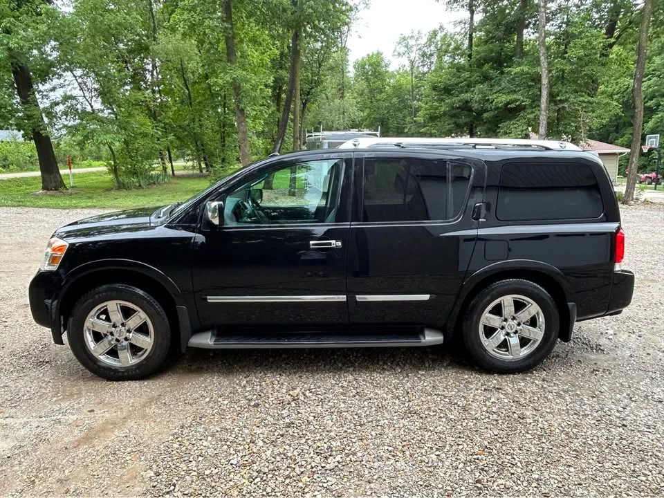 2013 Nissan Armada - Image 3 of 13
