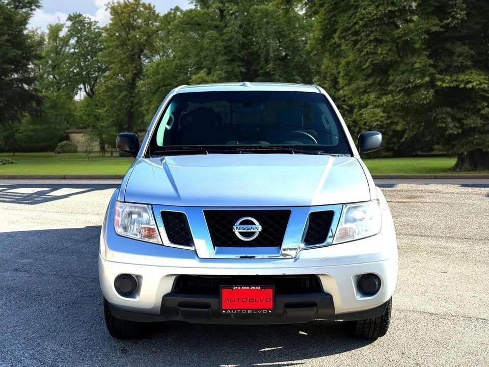 2013 Nissan Frontier 2nd Gen - Image 3 of 20