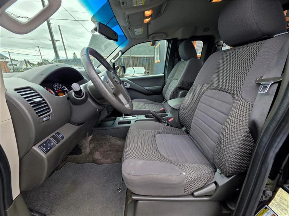 2013 Nissan Frontier 2nd Gen - Image 9 of 20