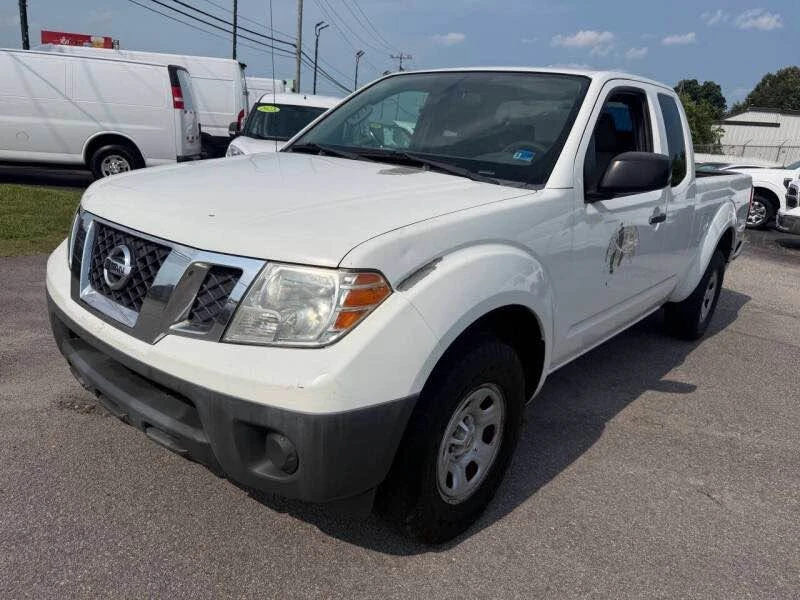 2013 Nissan Frontier 2nd Gen - Image 4 of 12