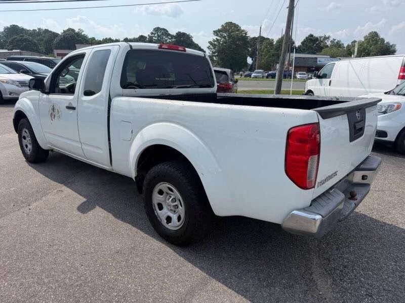 2013 Nissan Frontier 2nd Gen - Image 8 of 12